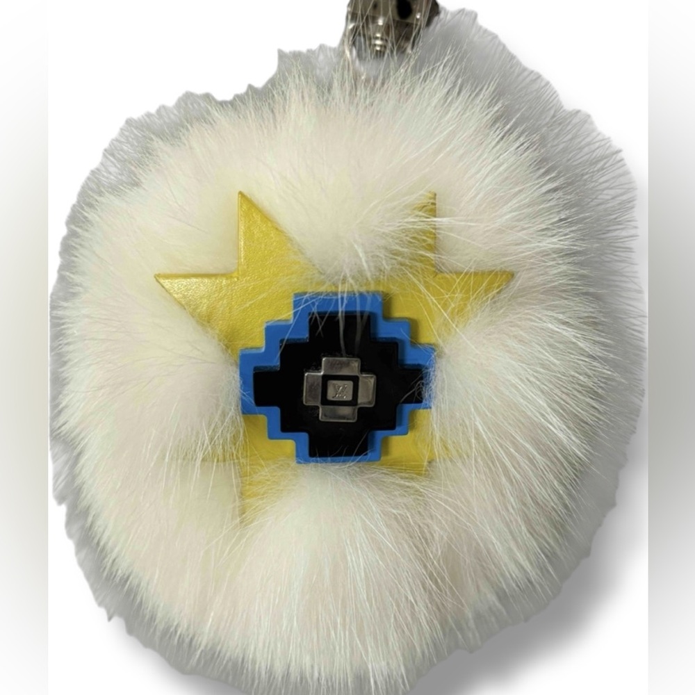 Louis Vuitton Fur Graphic Flower Bag Charm EUC LUXURY Keyring Accessory